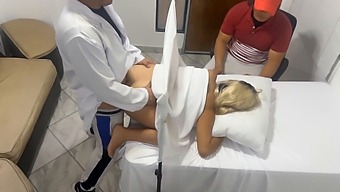 Amazing Doctor Seducing Patient In Medical Consultation For Erotica