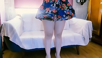 Peruvian Amateur Voyeur Watches Mistress Undress, Touches Her And Asks To Strip